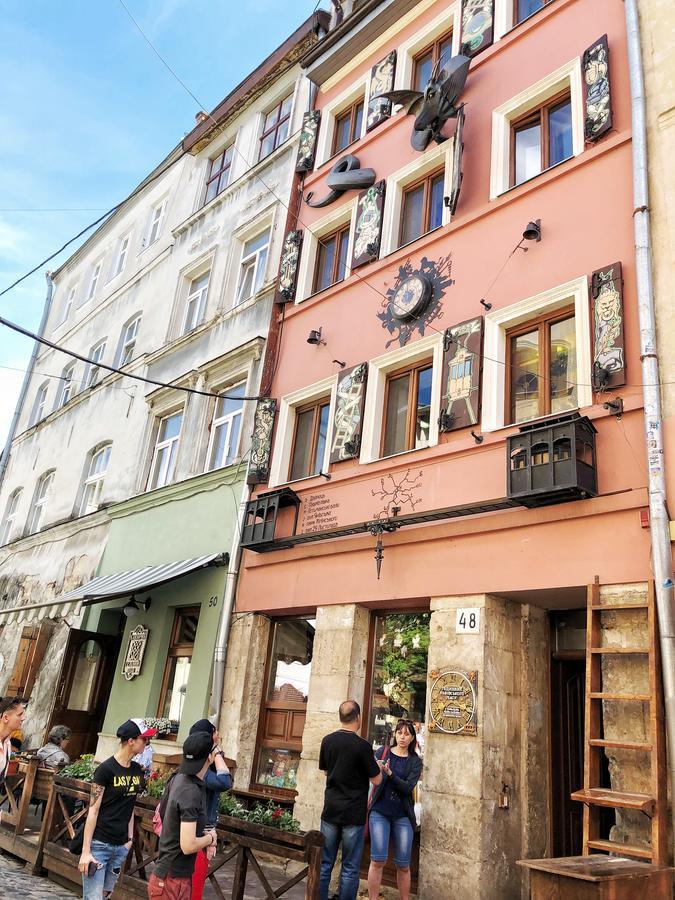 Apartments Near Rynok Square On Staroyevreyska And Fedorova Streets Lviv Ngoại thất bức ảnh